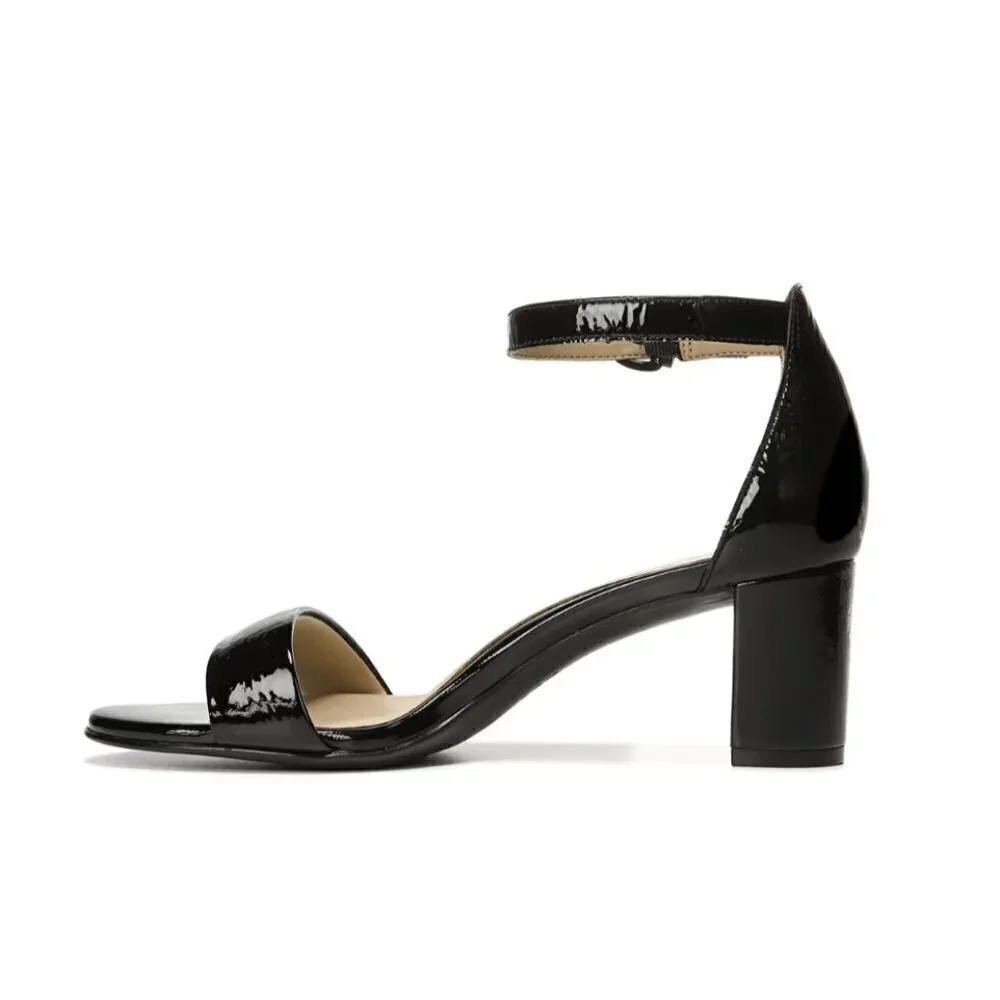 NATURALIZER Vera Ankle Strap Sandals